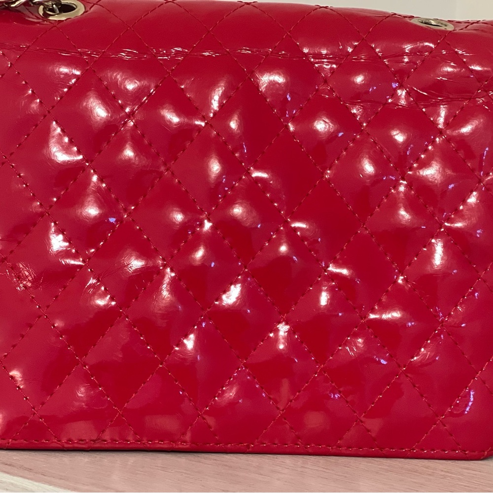 Chanel Red Quilted Leather Bag - Picture 2 of 6